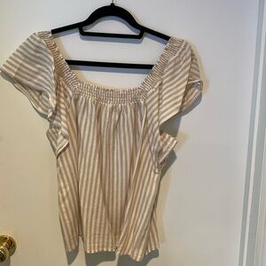 Sporty A New Day white/beige striped summer top with ruffled cap sleeves. Sz S.